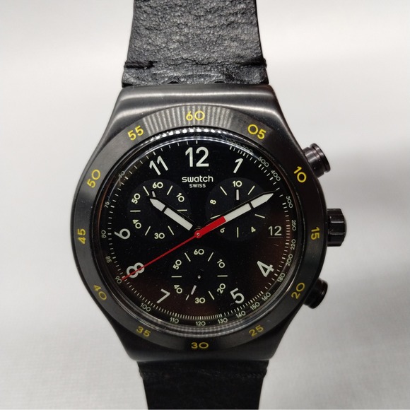 Swatch Core Vidi Black Leather Chronograph Watch 43mm YVB410‎